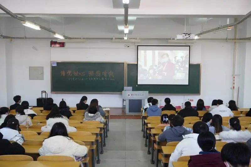说明: 微信图片_20211119221713