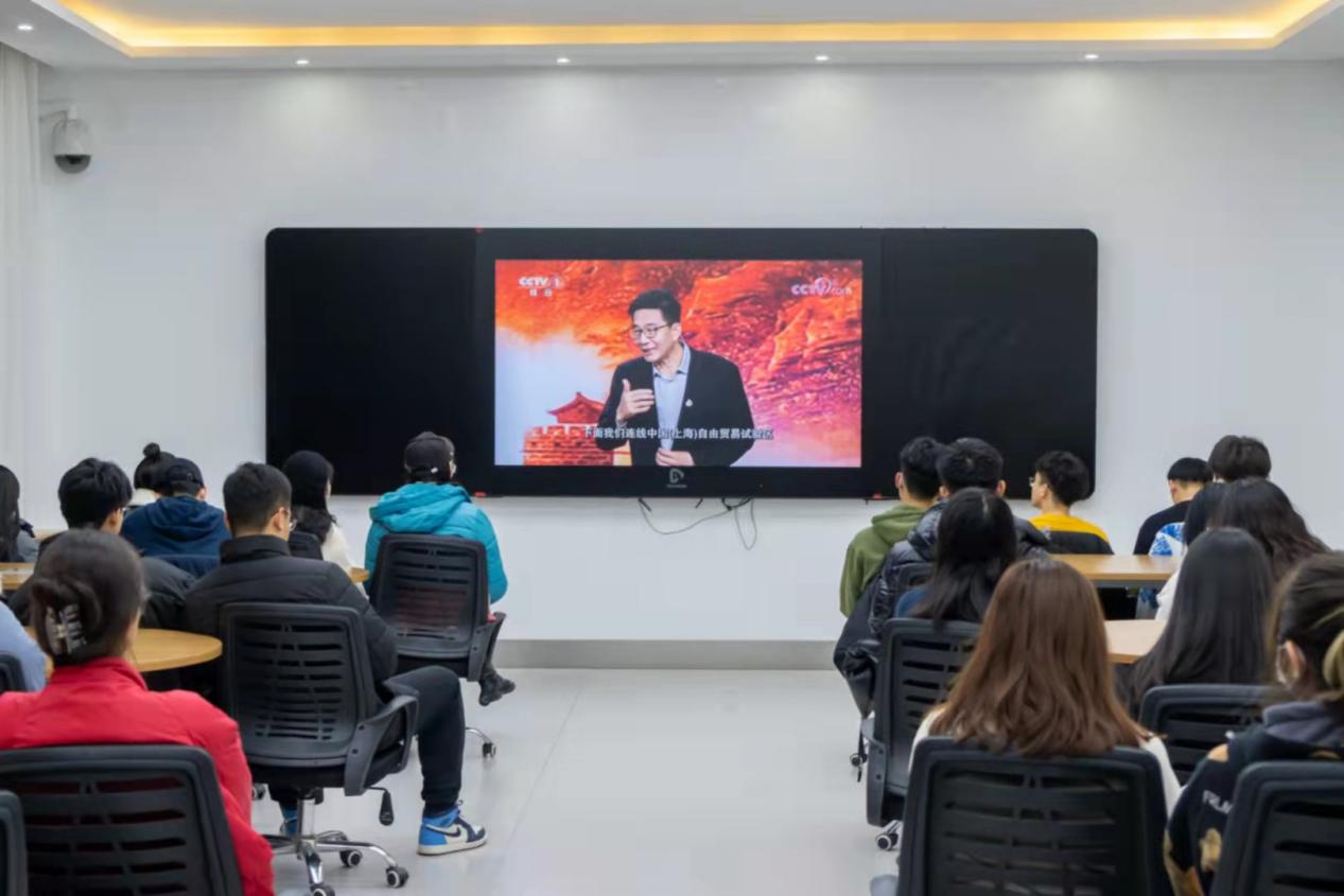 说明: 微信图片_20211031225645